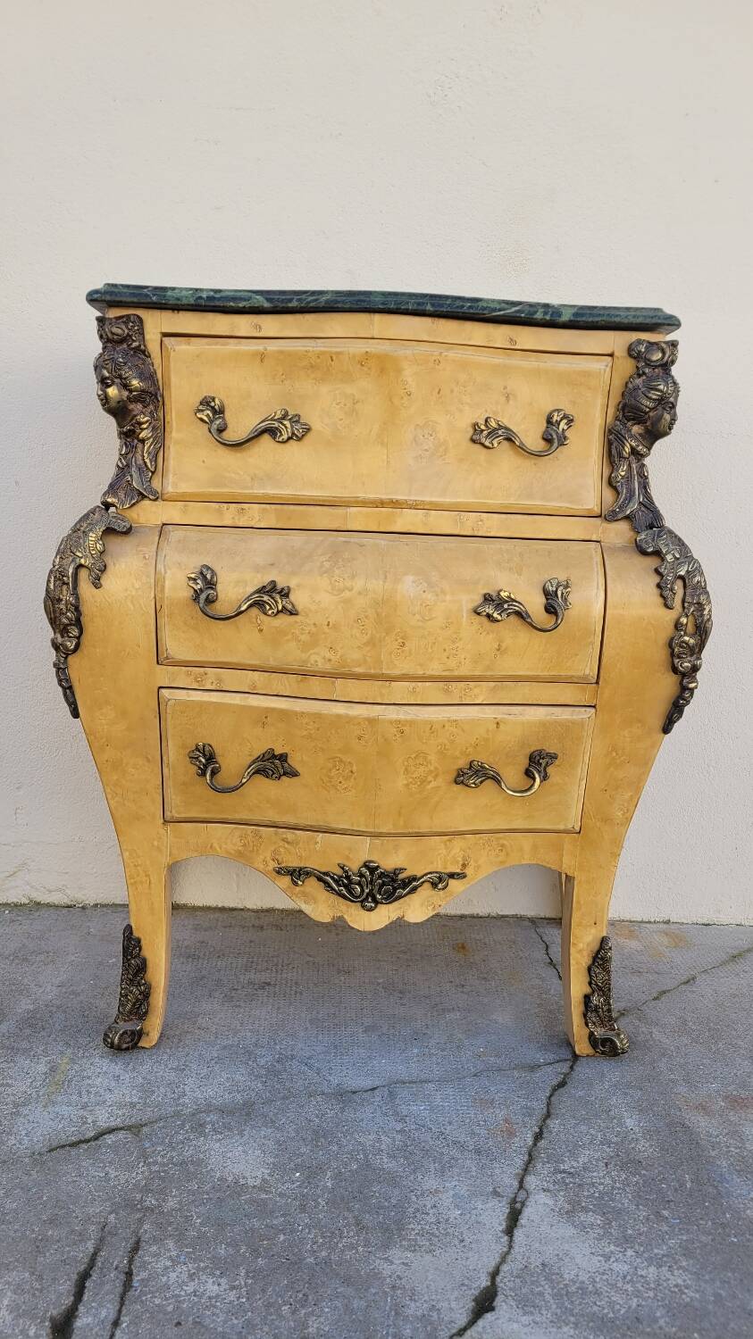 Curved Louis XV style chest of drawers in elm burl and bronze marquetry