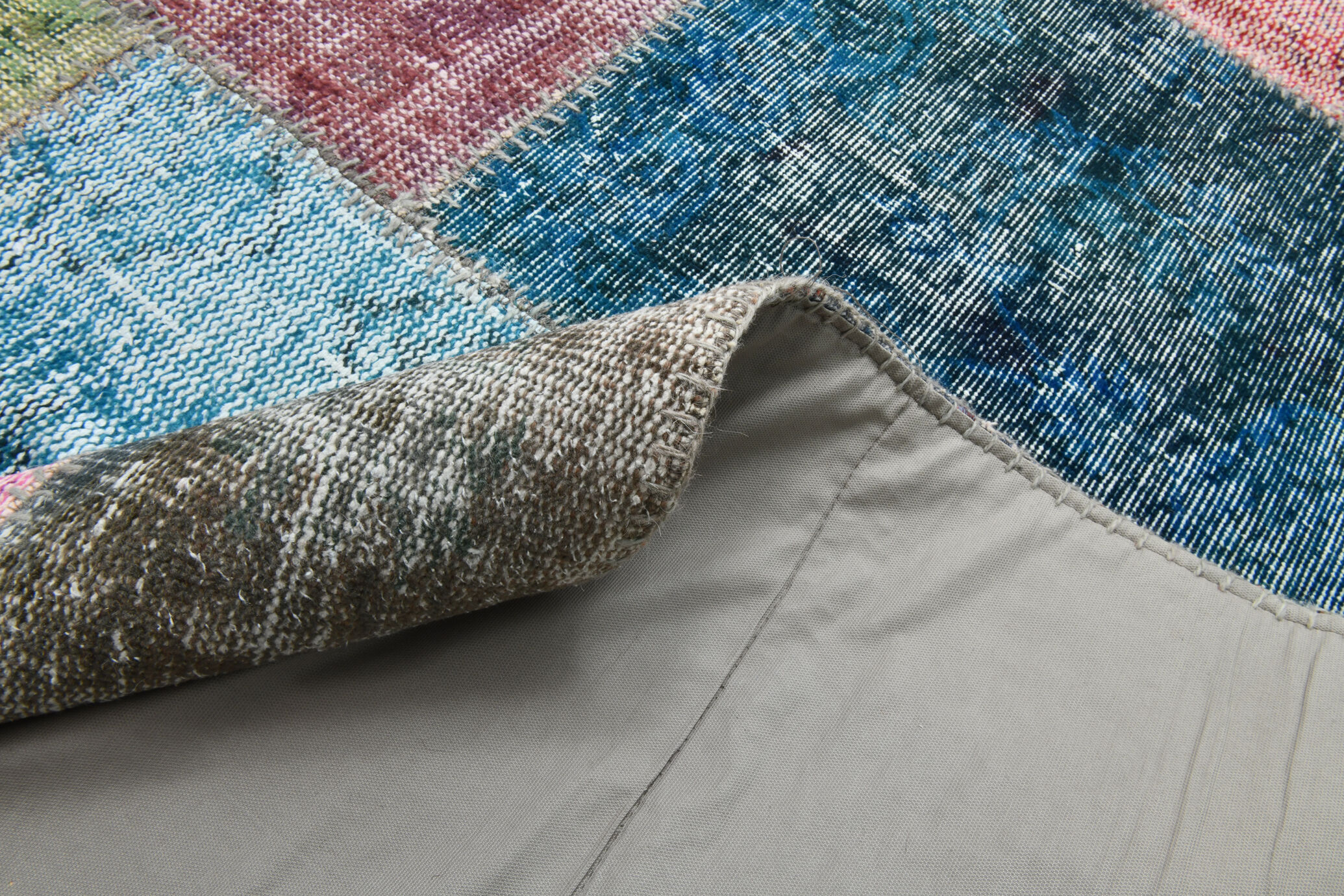Puzle style vintage rug 354x255cm