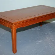 Table Basse Rectangulaire Vintage Orientale en Teck Sculpté, Chine