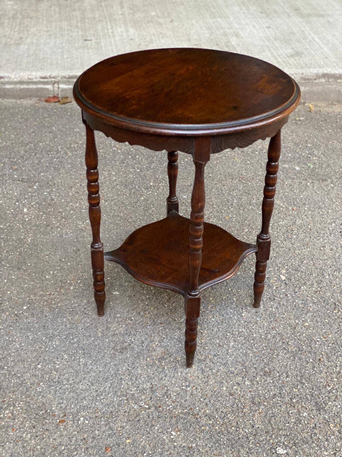 Vintage art deco round shelf in solid wood