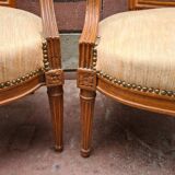Paire de fauteuils Louis XVI