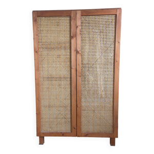 Penderie avec tiroirs