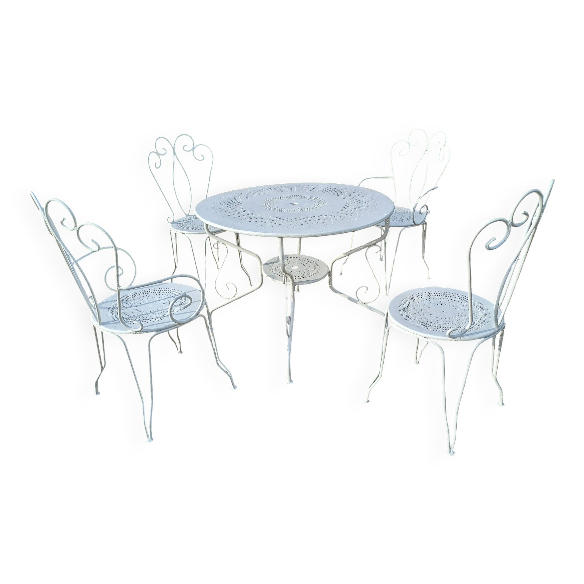 1900 wrought iron garden furniture