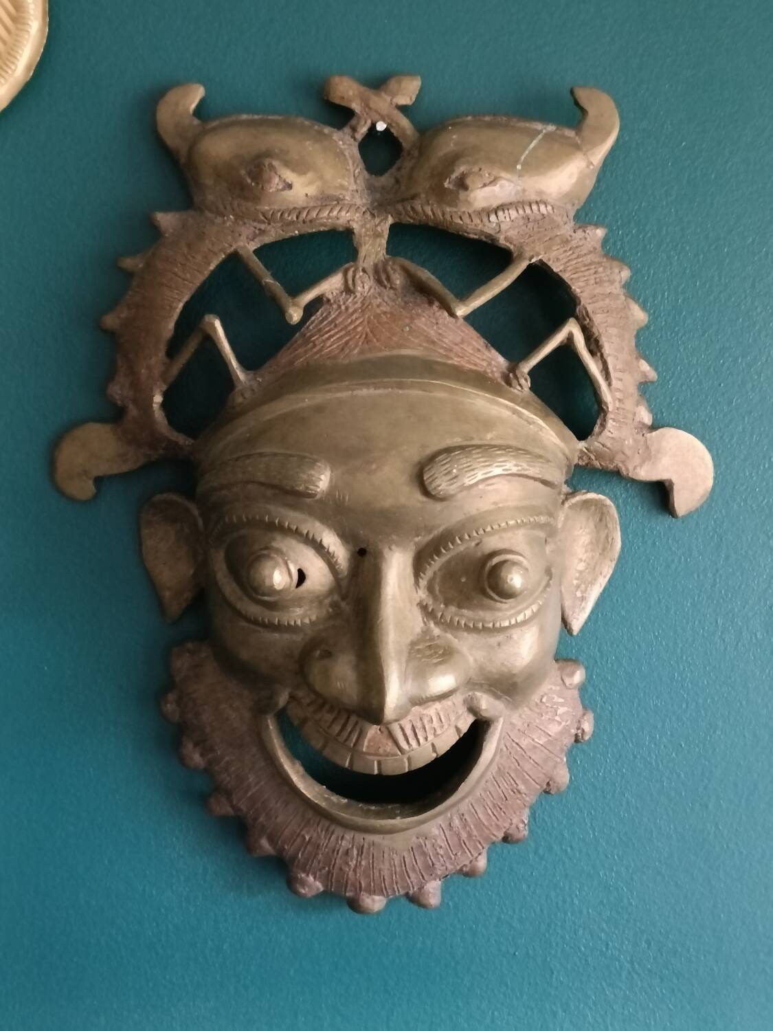 African bronze mask