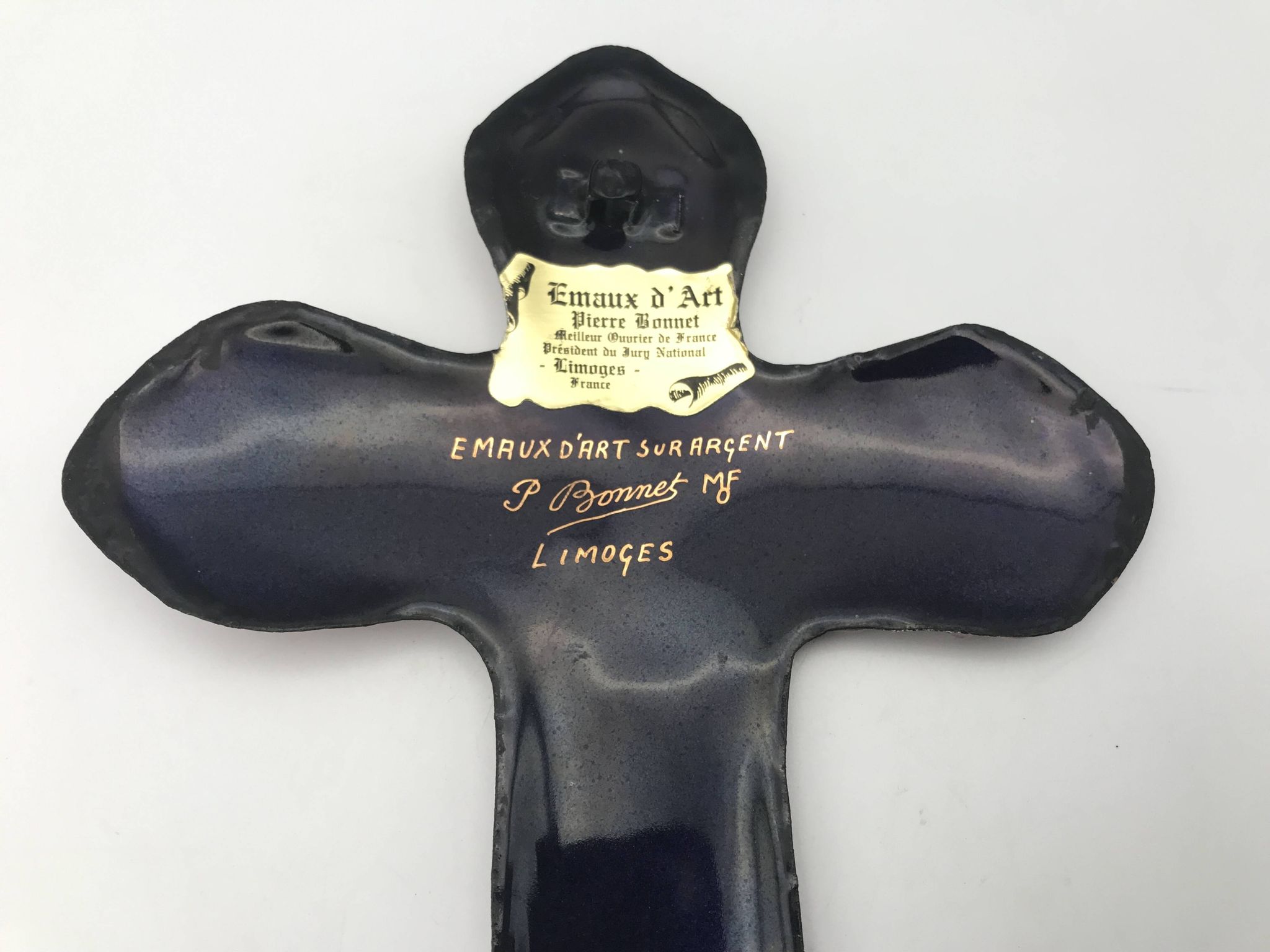 CROIX religieuse murale en émaux d’art sur argent signé P.BONNET, Limoges