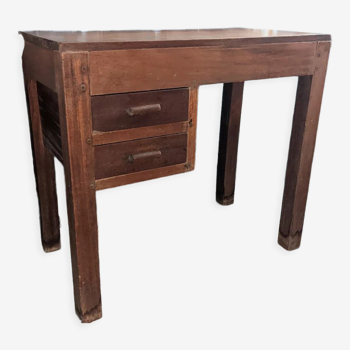Bureau vintage en bois avec tiroirs