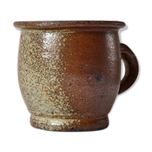 Pot avec anse