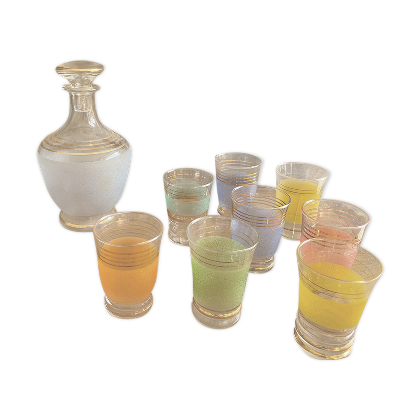 Set carafe and 8 glasses