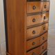 Semainier de style louis XVI en bois et placage merisier