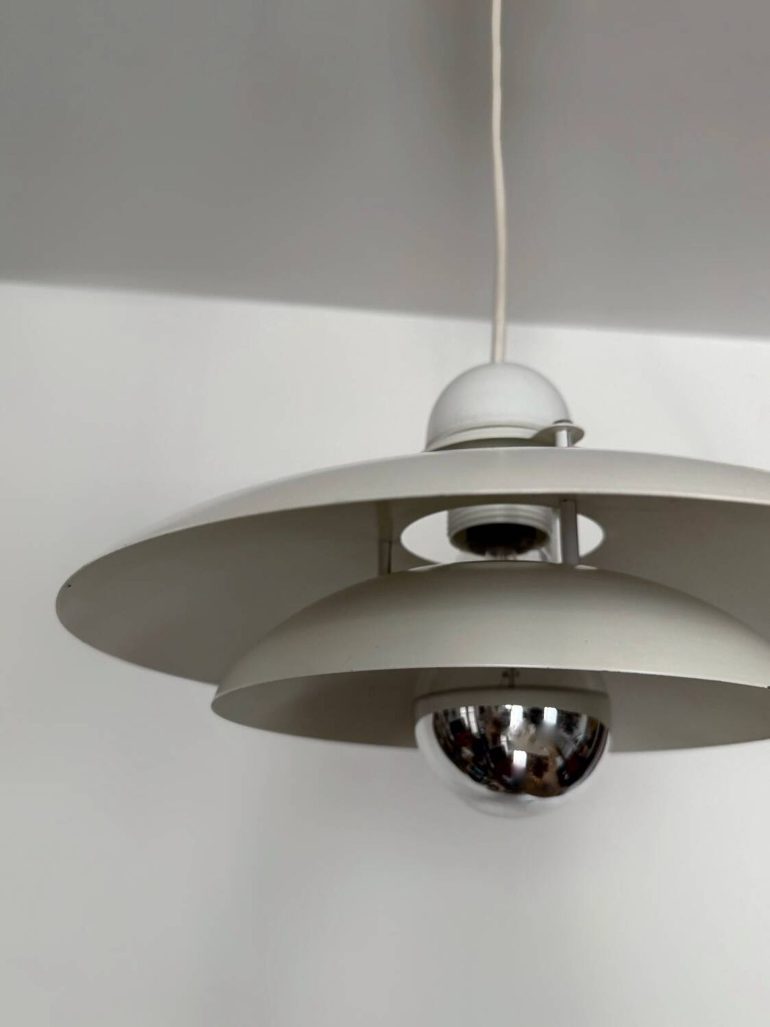 Lustre design scandinave années 70/80 Space Age