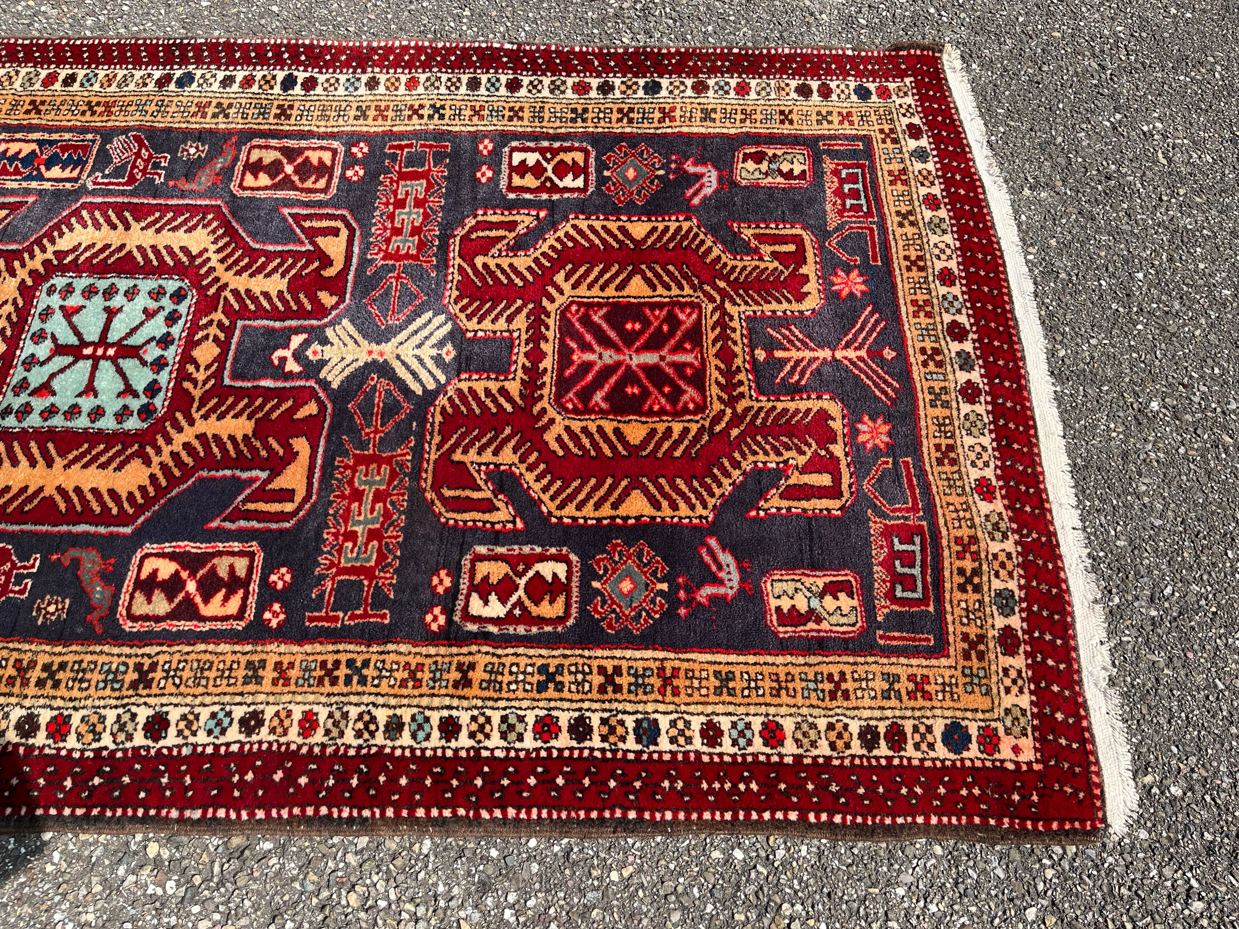 Carpet Hamadan design Kazak