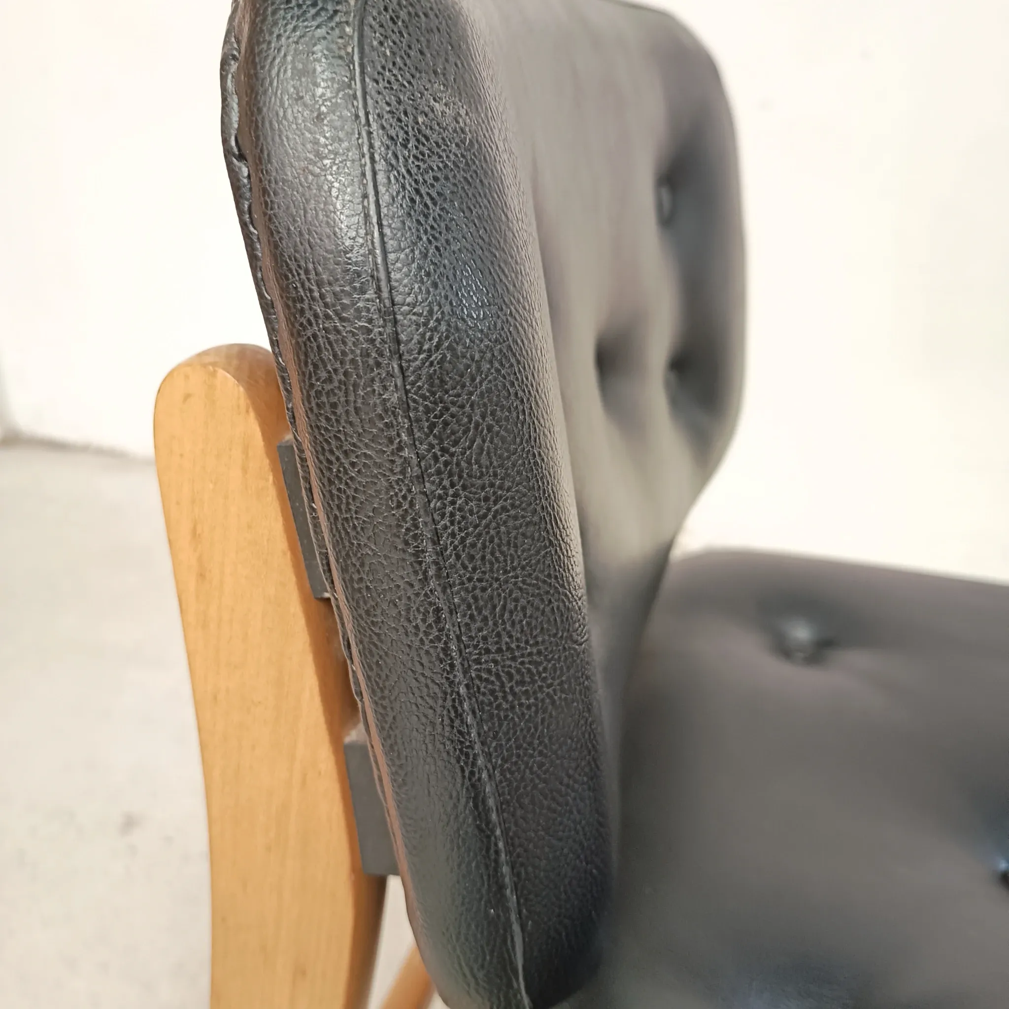 4 Scandinavian chairs, 1960