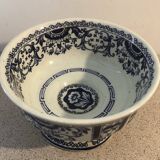 Small fruit bowl in Boch Amsterdam porcelain