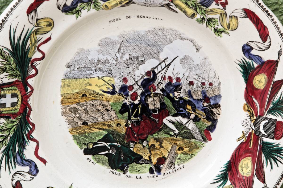 Set of 10 plates Creil & Montereau, Siege of Sebastopol, fine earthenware