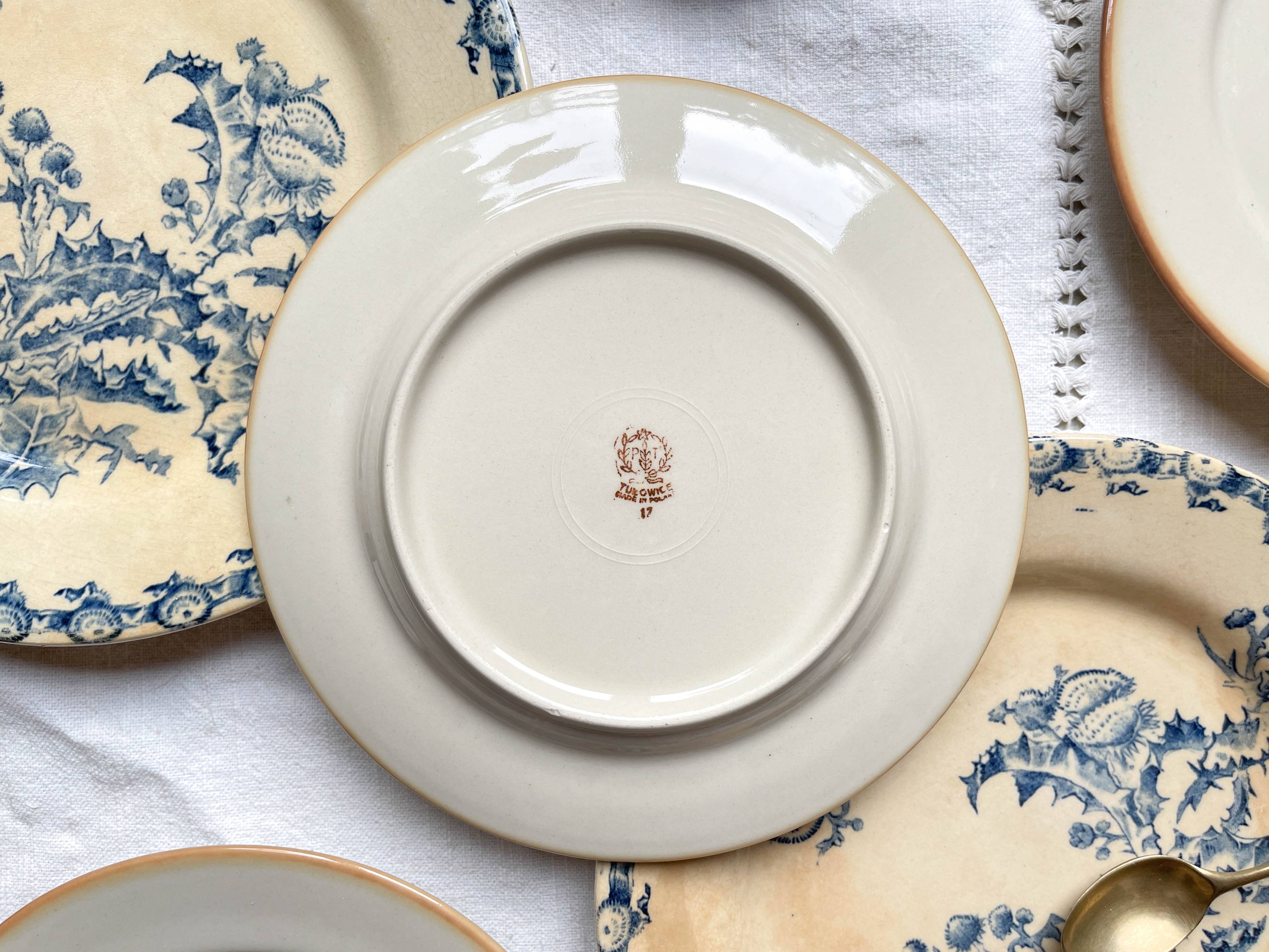 4 Gien Thistle ironstone plates + 4 small mismatched Tulowice stoneware plates