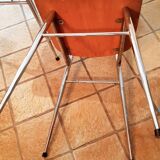 Kitchen table and 2 formica chairs