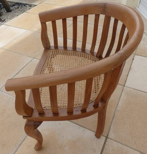 2 Colonial armchairs in natural solid wood with cane seats