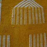 Yellow kilim handmade in pure wool 120x60cm