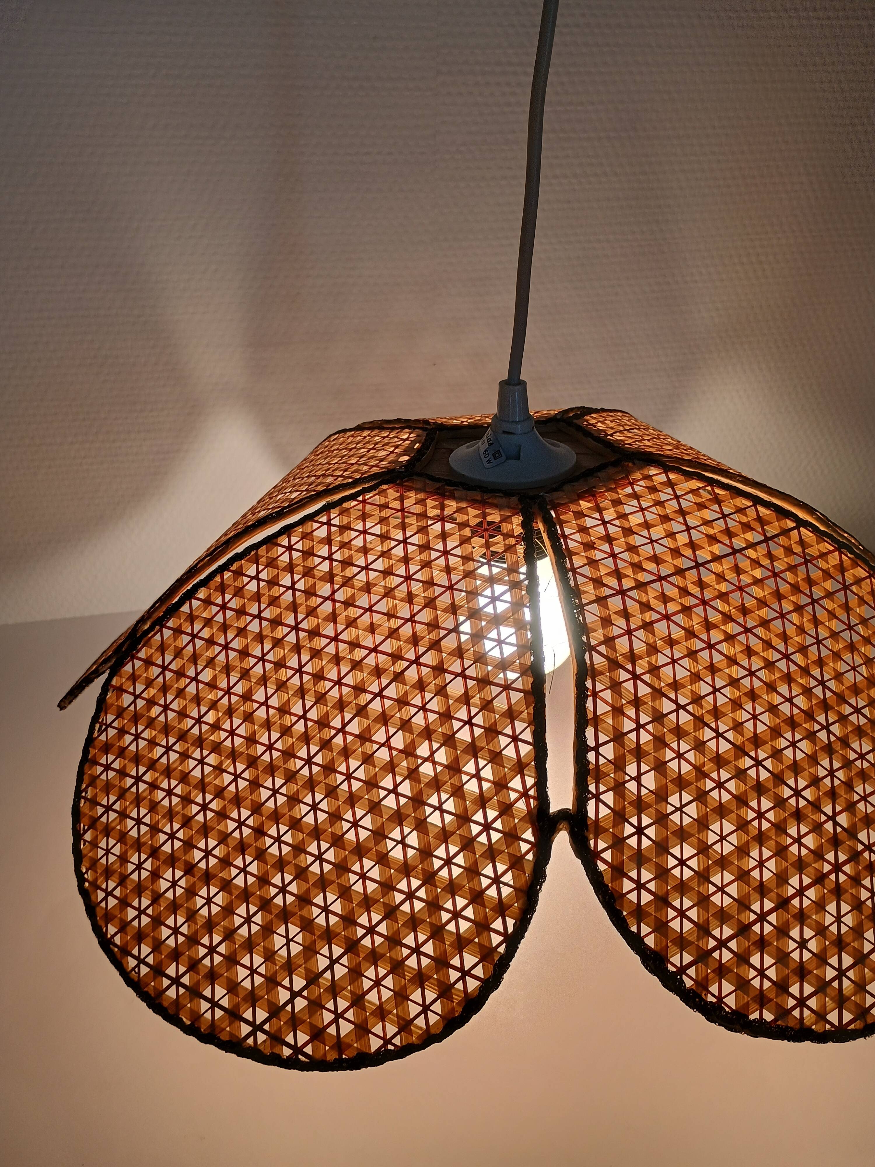 Lustre pétales bambou cannage vintage
