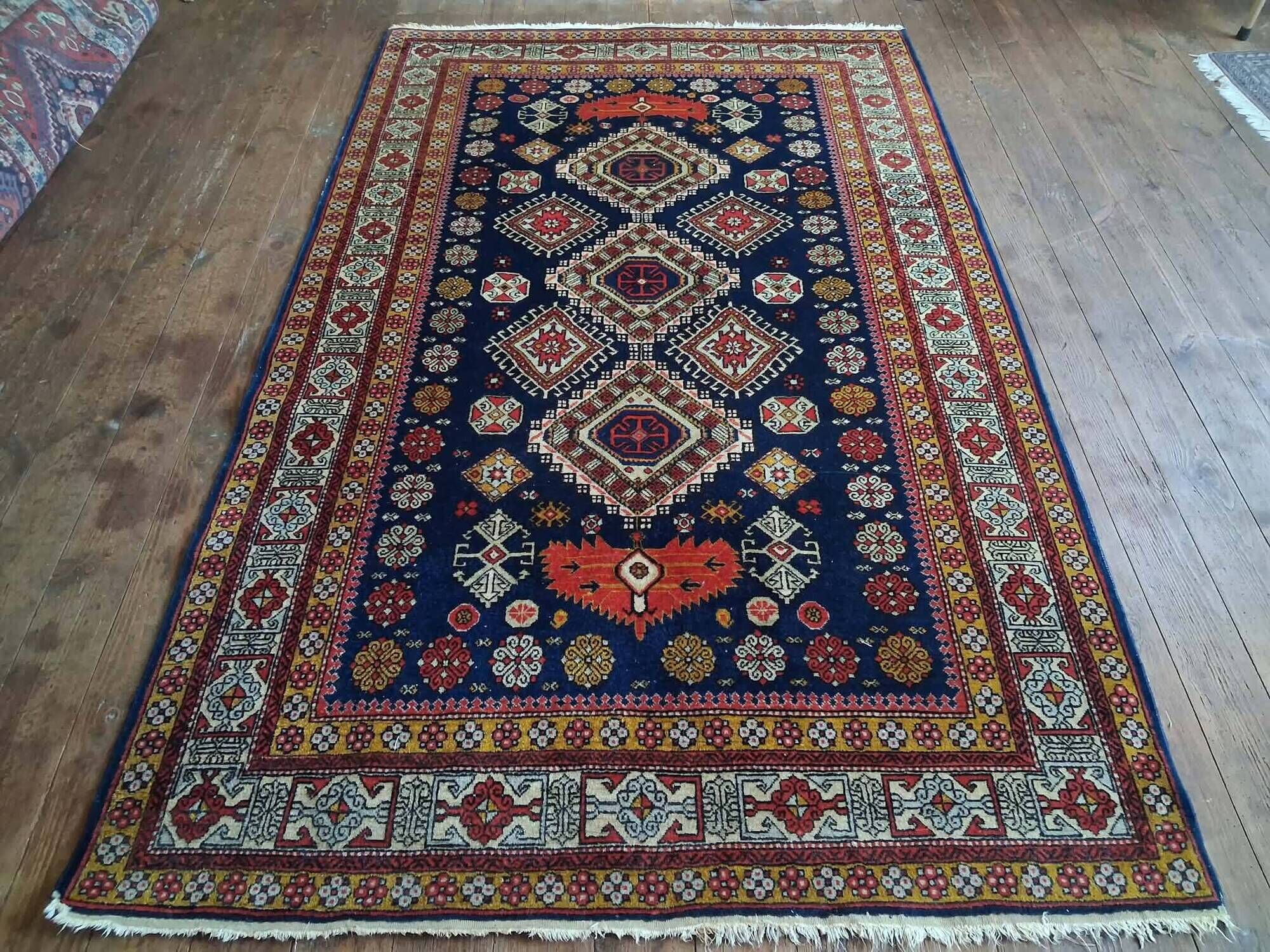 Handmade Caucasian Shirvan rug 229x140cm