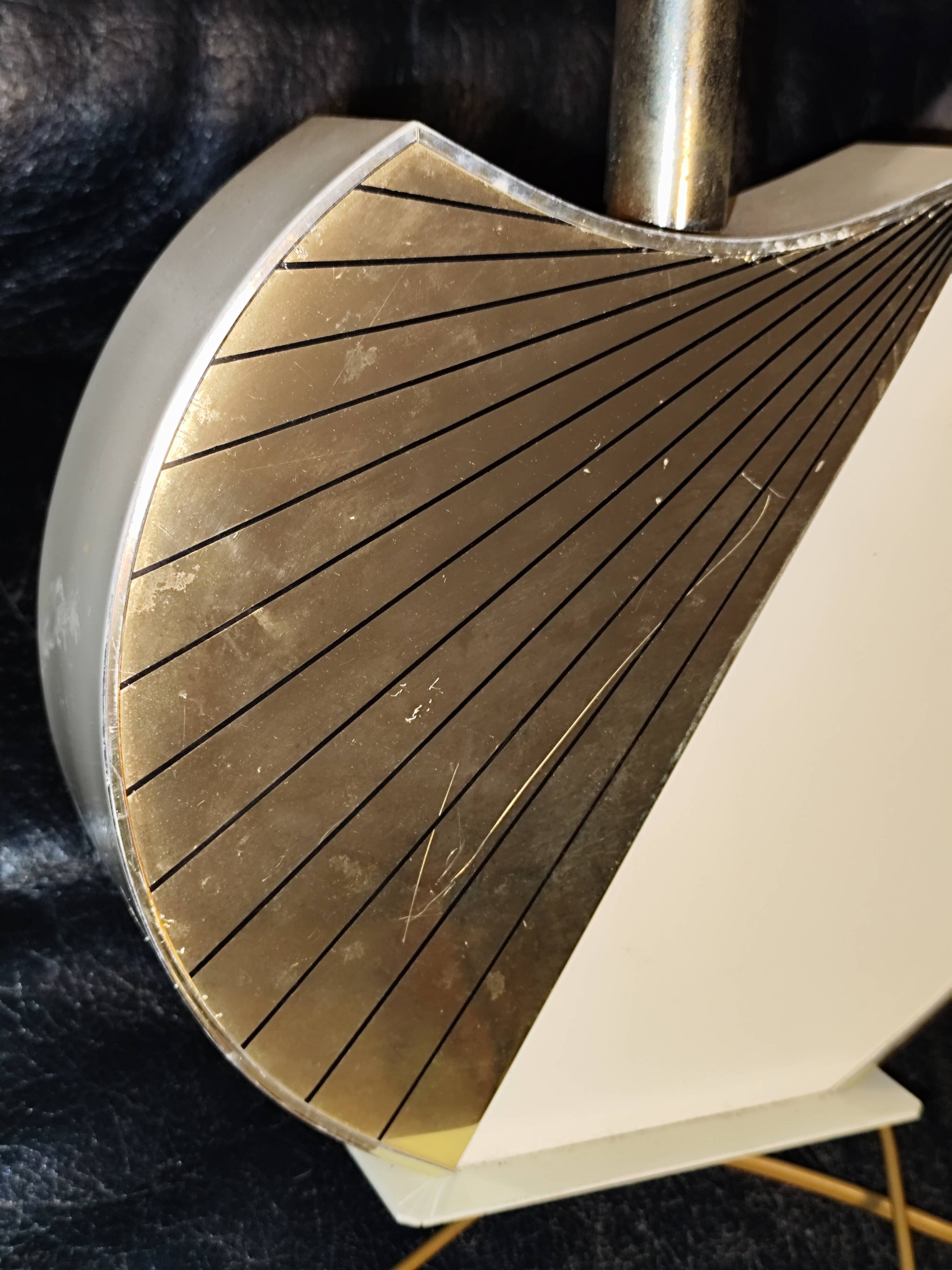 Vintage table lamp the dolphin Croissy white