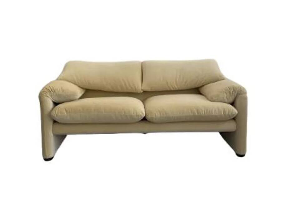 Maralunga 2-seater sofa by Vico Magistretti for Cassina