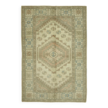 Turkish Vintage Anatolian Rug 162 cm x 236 cm