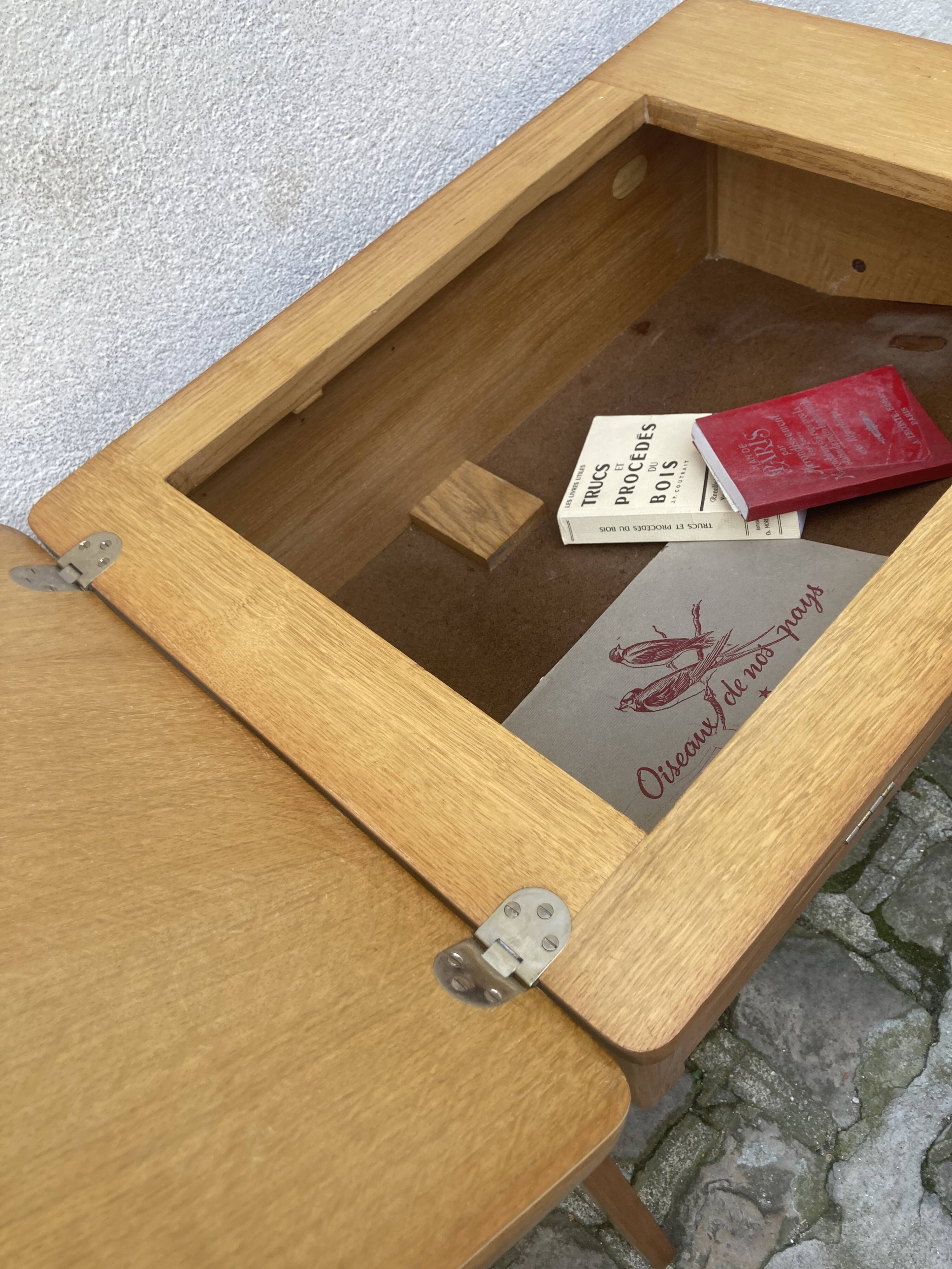 Desk-old sewing machine furniture