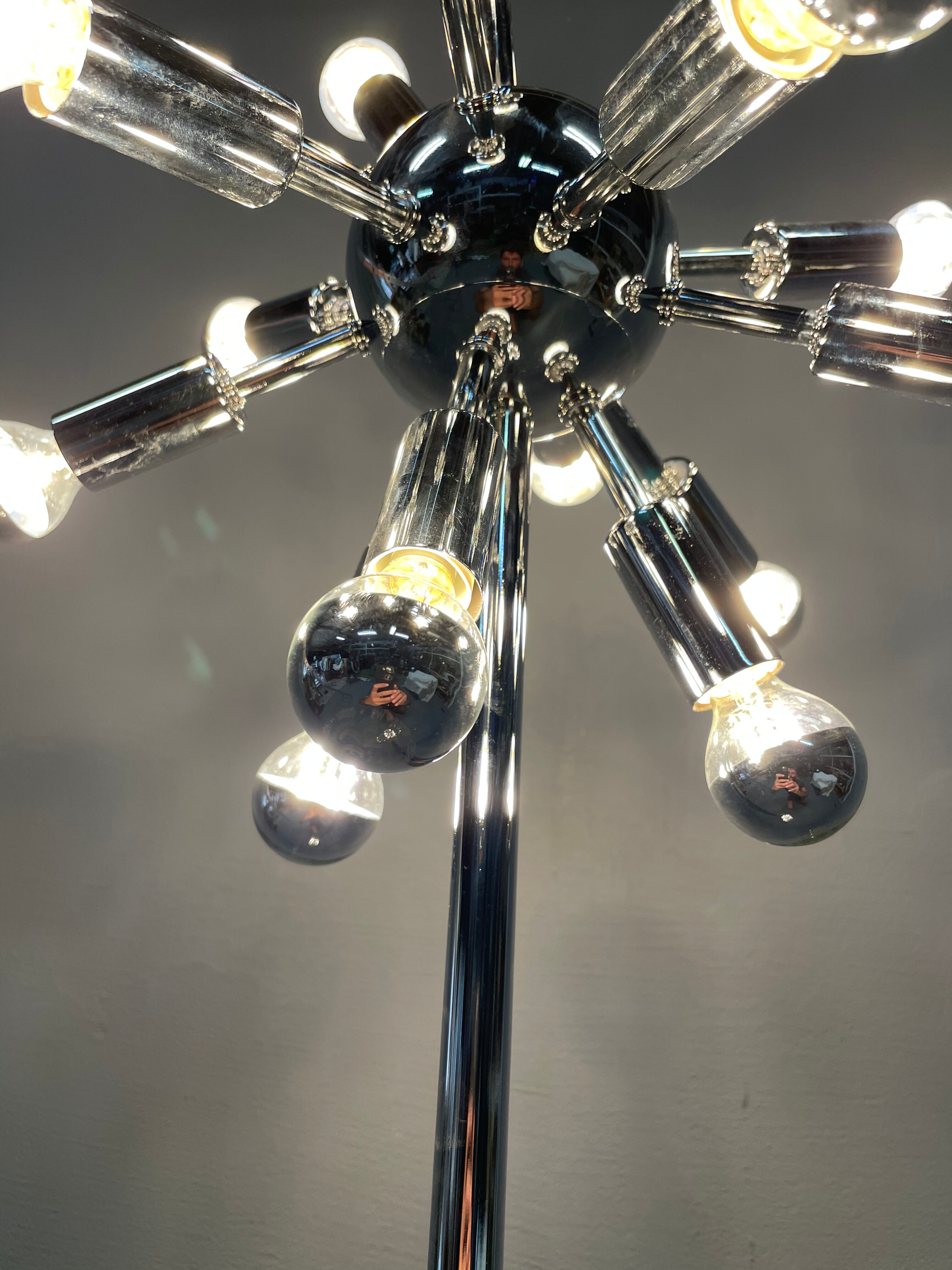 Sputnik floor lamp in Chrome 18 lights
