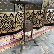 Guéridon de style Louis XVI marbre