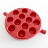 Red ceramic snail dishes