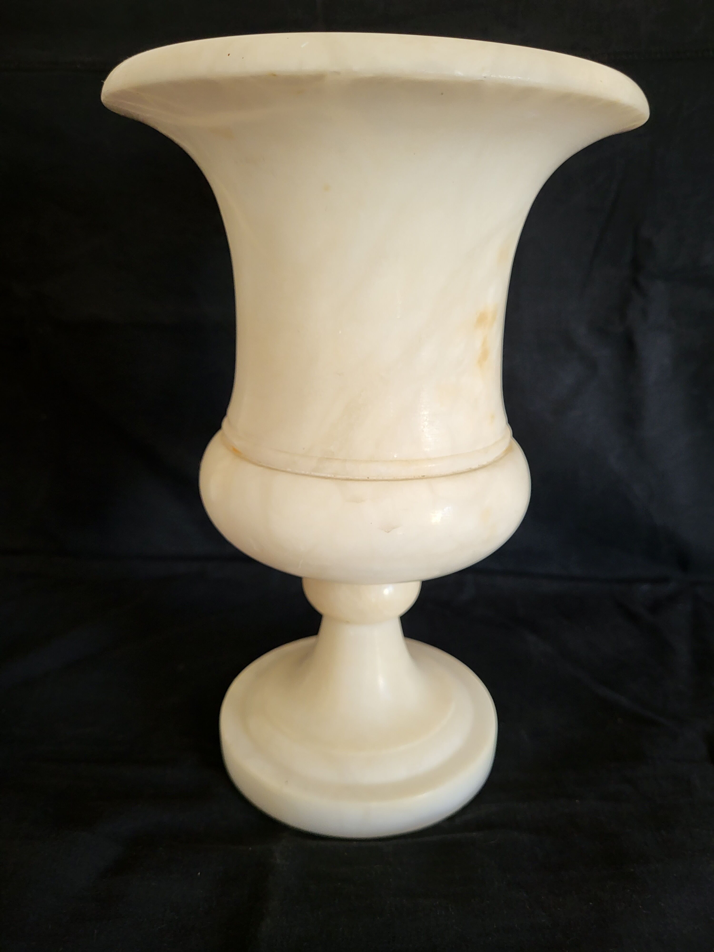 Medici alabaster vase