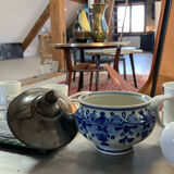 Delft tin-glazed pottery