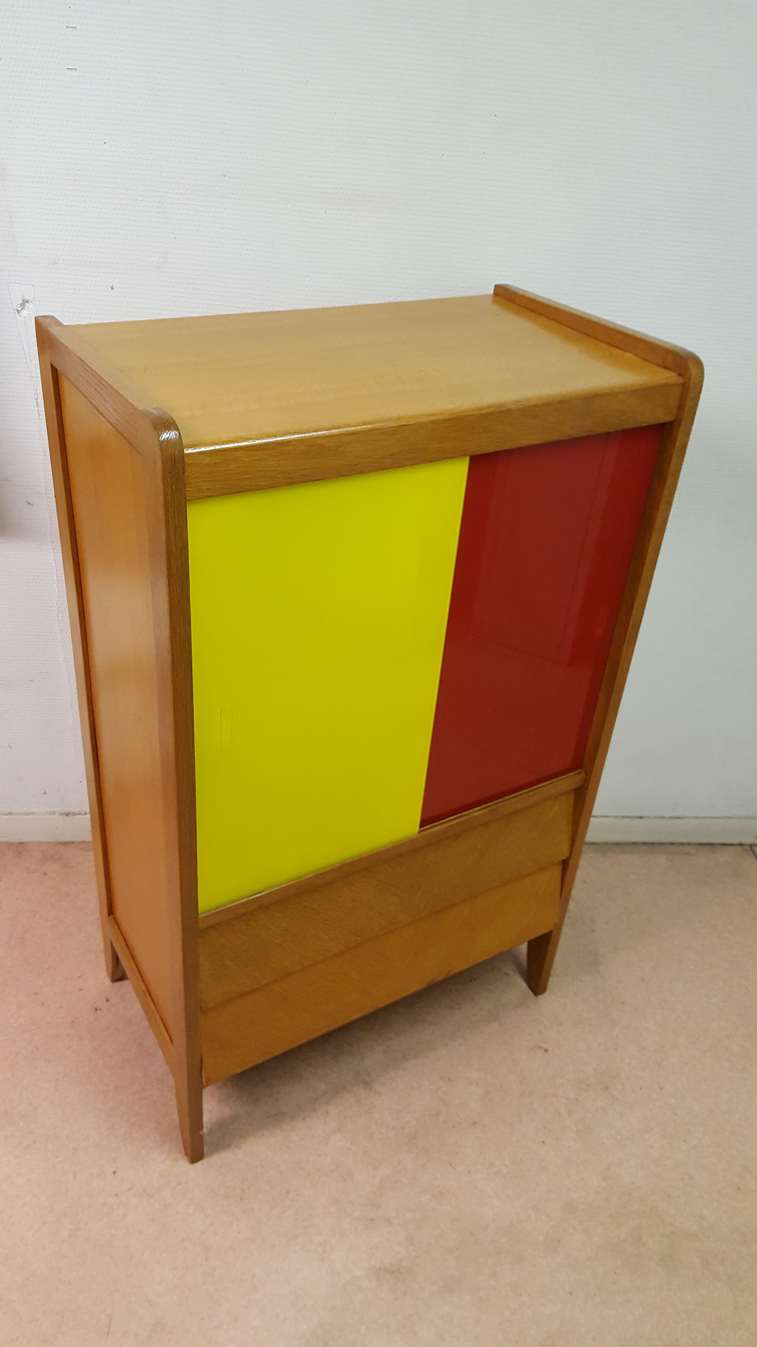 Furniture glass 60 years