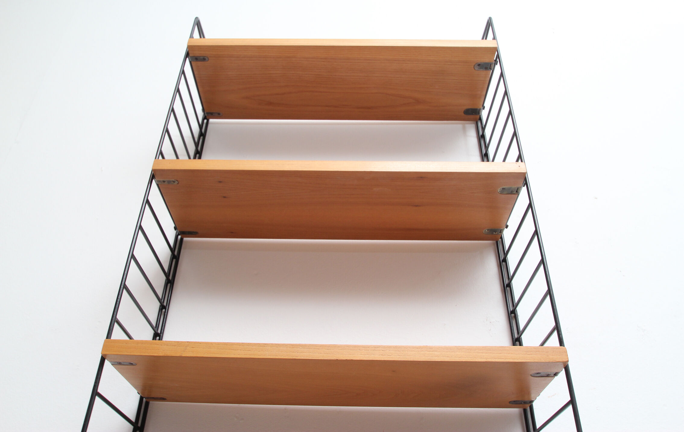 1960s wall unit in ash, Nisse Strinning for String