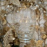 Vase en verre ovale avec spirale ciselée