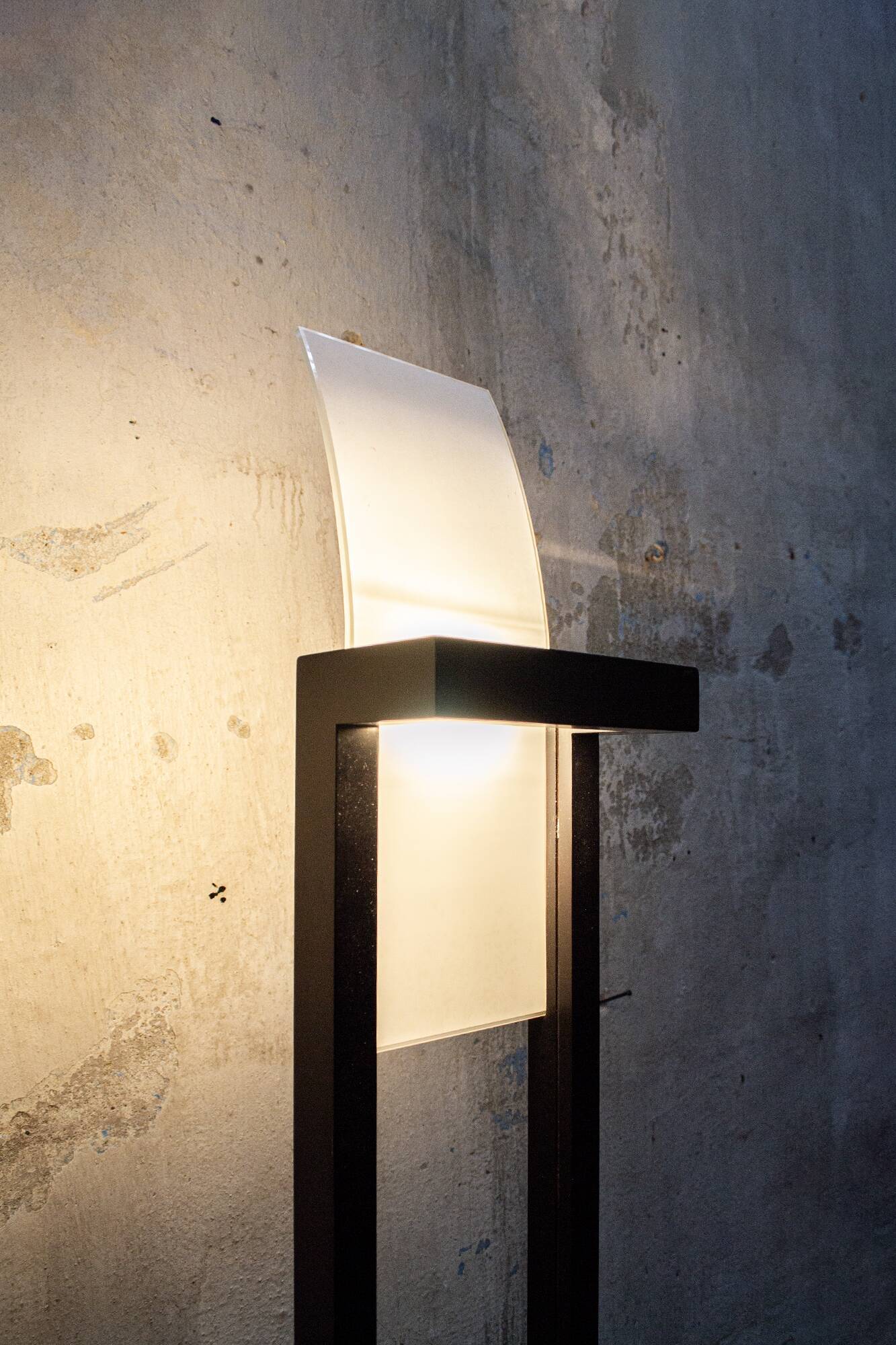 Lampadaire en bois, métal et verre Linealight Italia Anni '90s