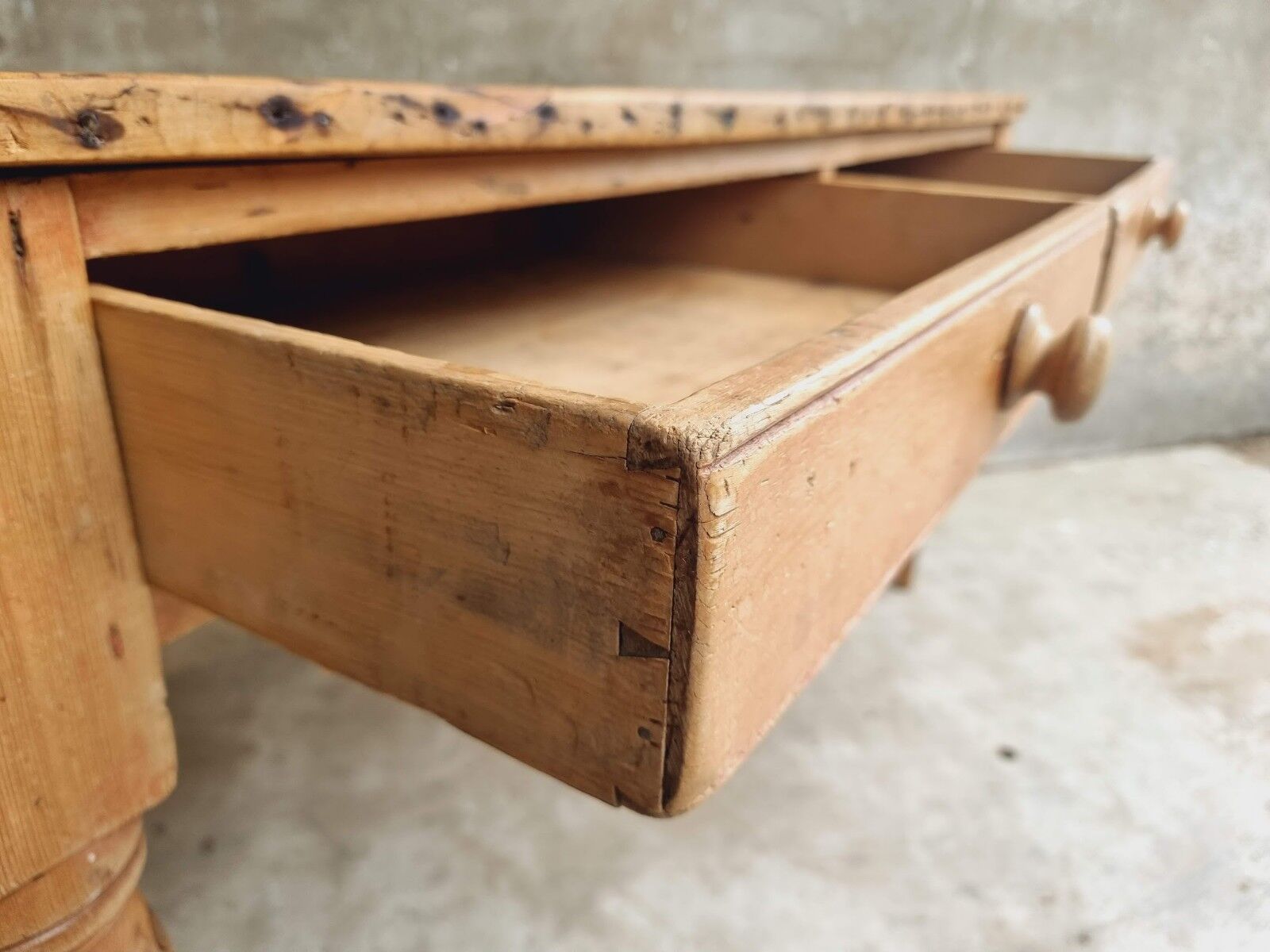 Farm pine table
