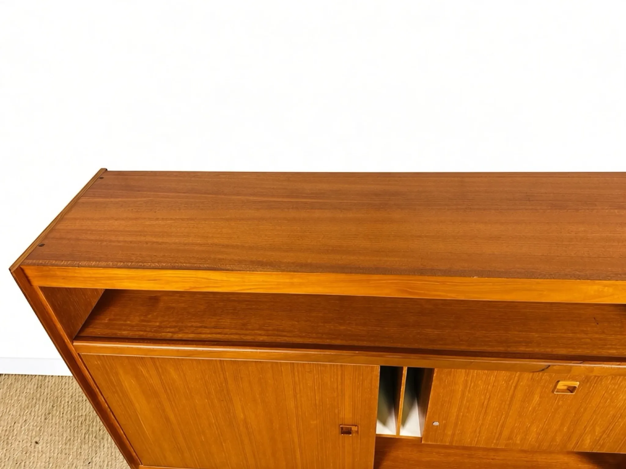 Enfilade scandinave haute en teck 1960