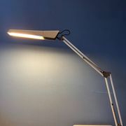 Lampe de bureau vintage avec mécanisme de pince