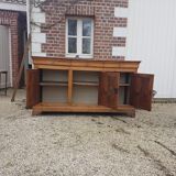 3-door buffet