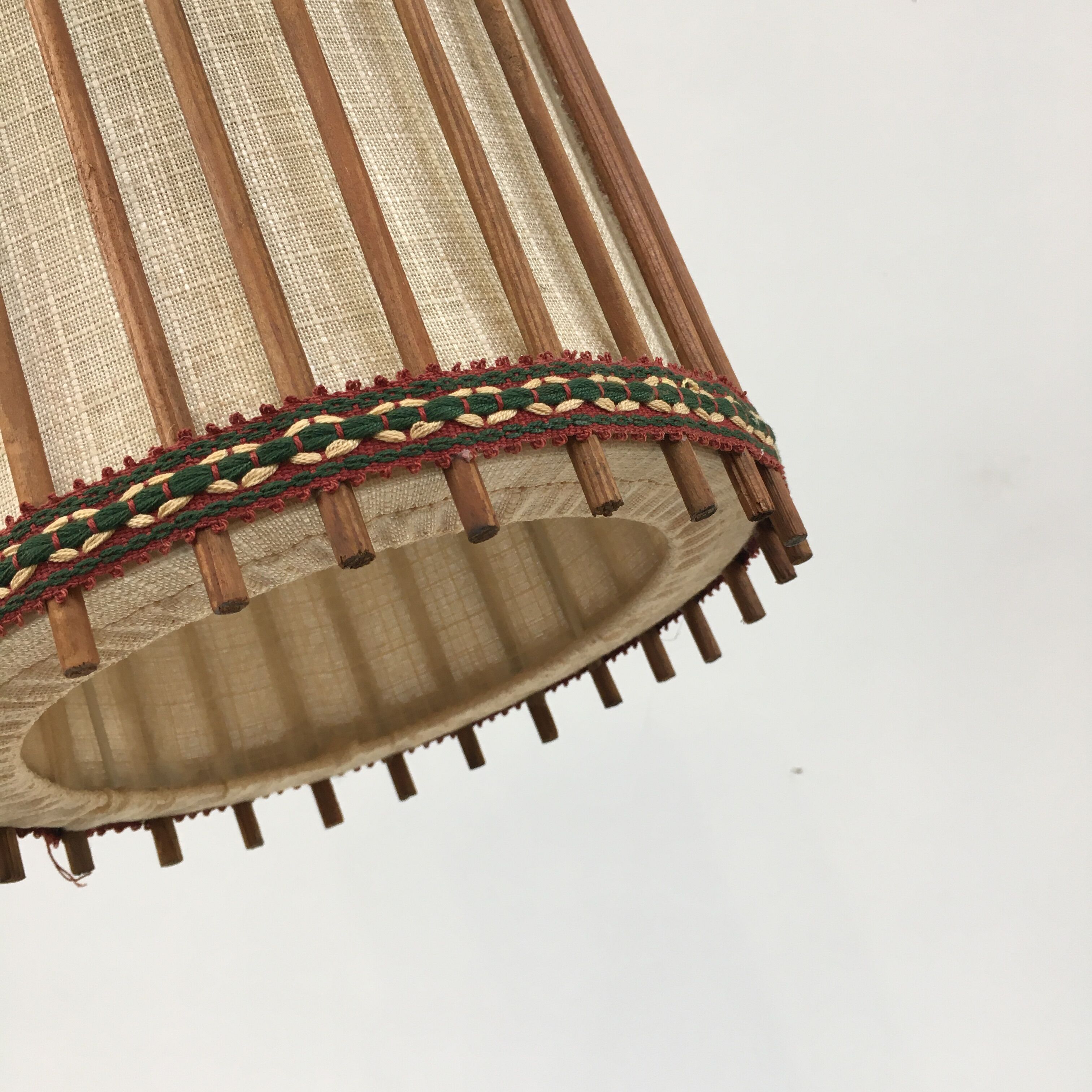 Wooden pendant lamp and Scandinavian-style fabric