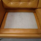 Florence Knoll two-seater sofa in mustard yellow leather, 1970