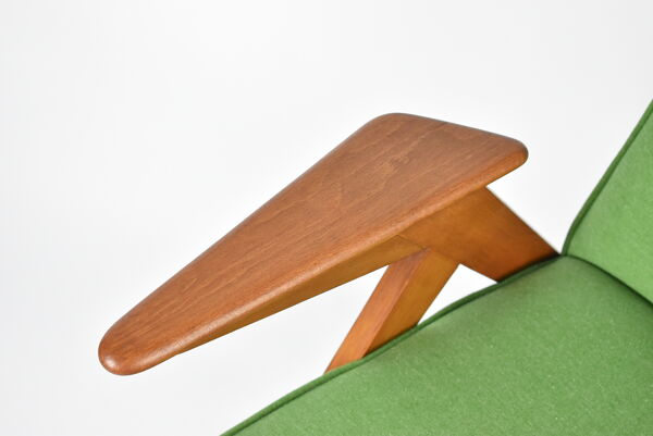 Fauteuil vintage ''Bunny'' années 1960, vert printemps