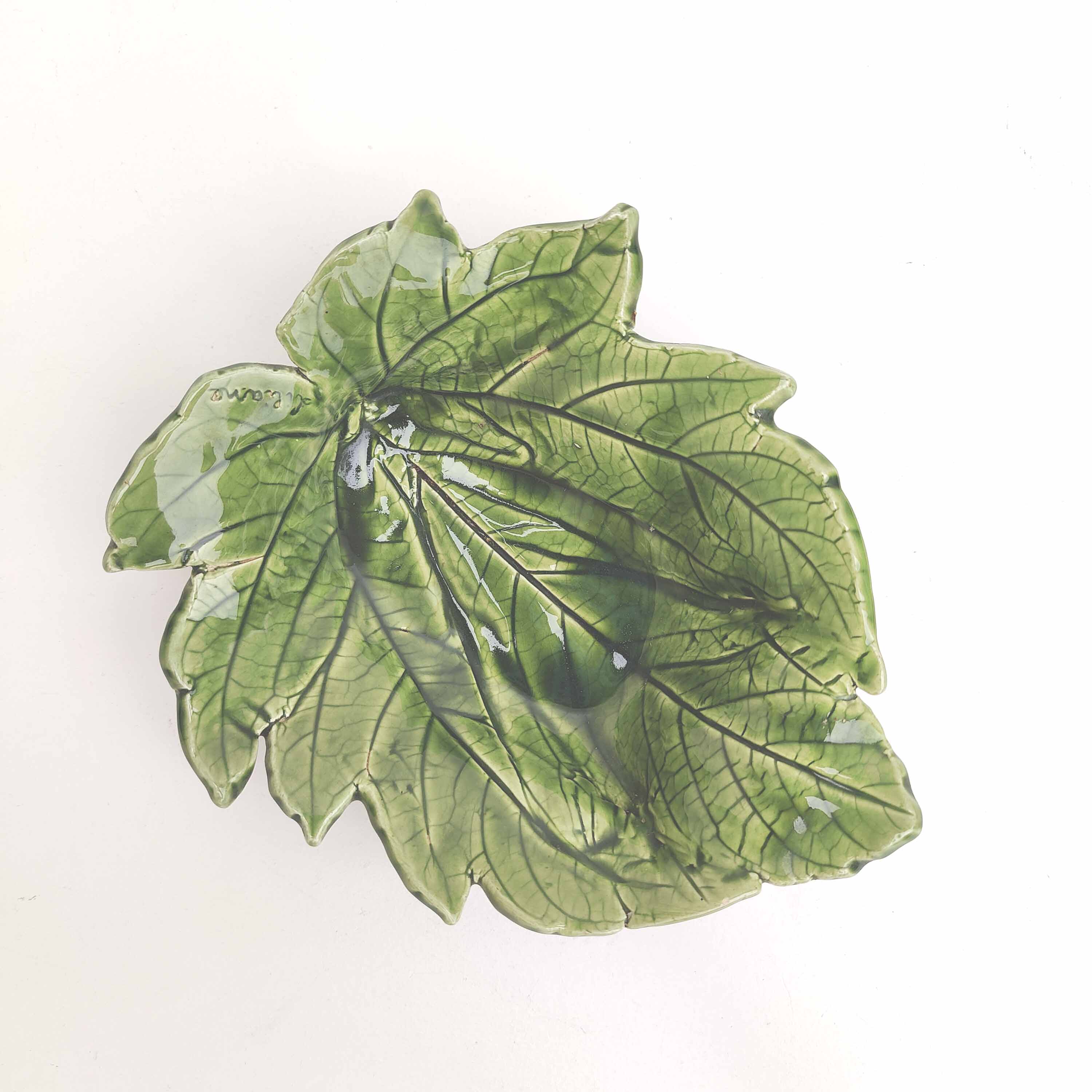 Vintage ceramic leaf cup signed Liliane