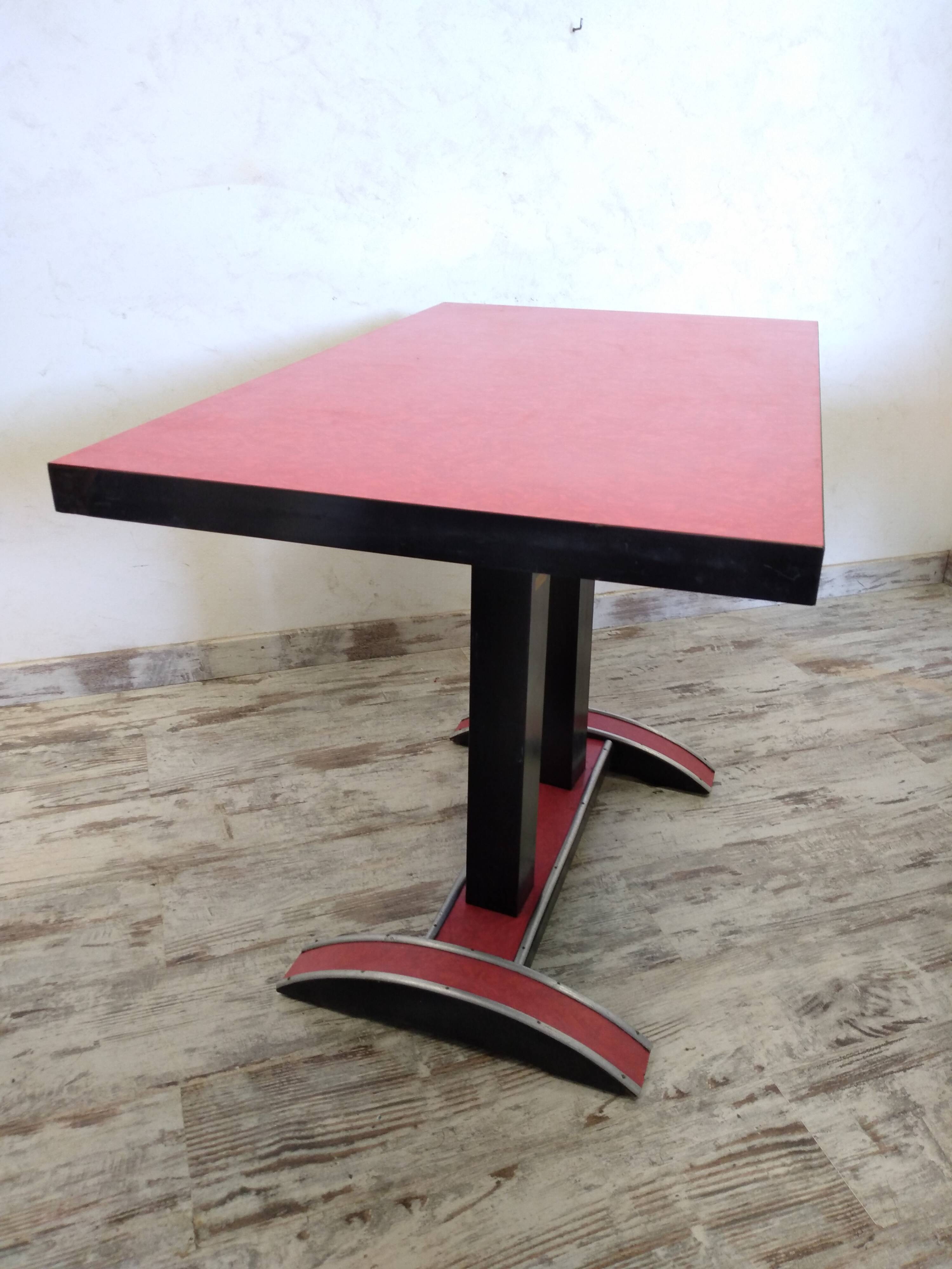 Red bistro table 50s
