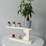 Old shelf Jeannette