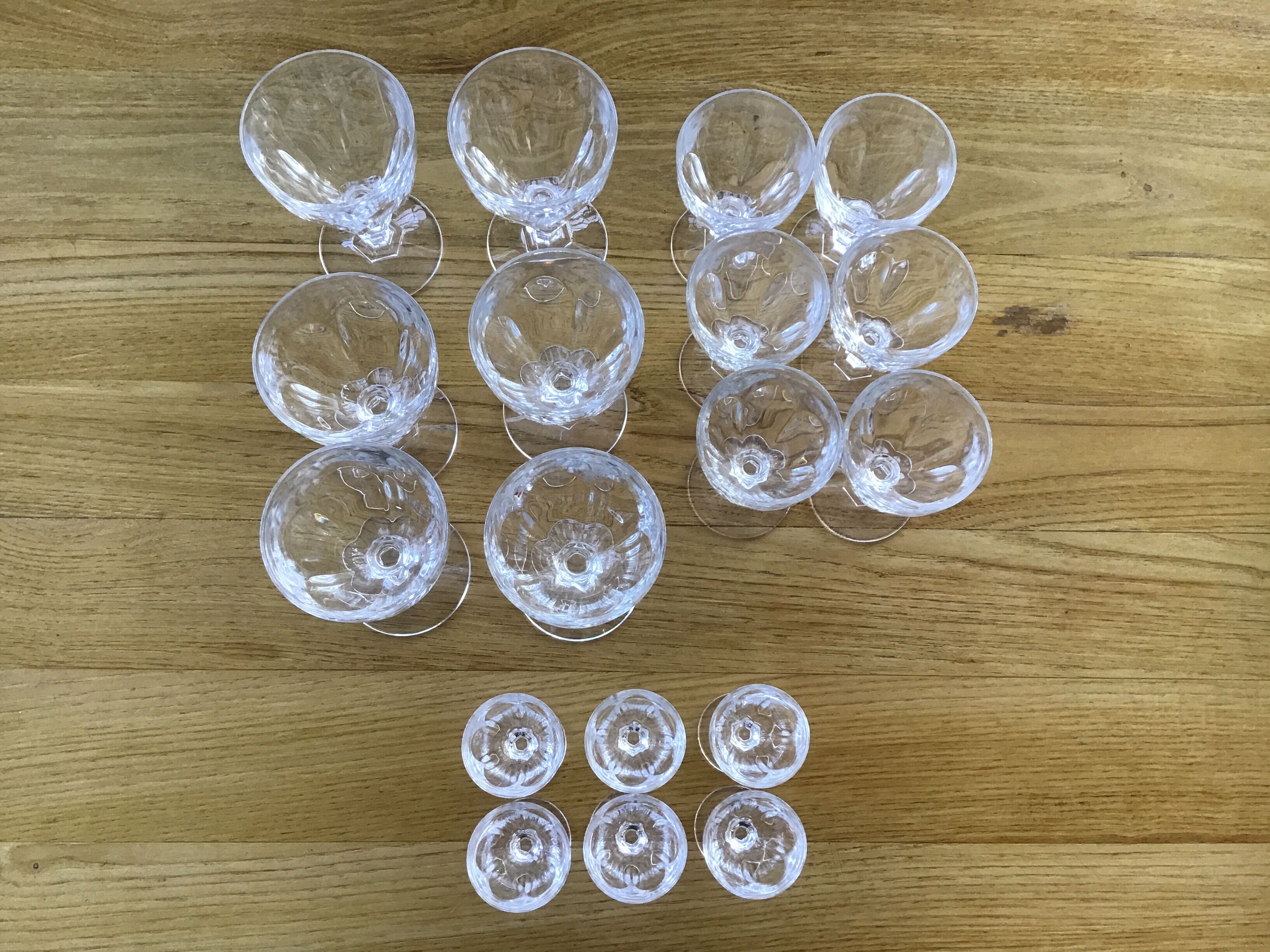 Set 6 wine glasses, 6 water glasses and 6 crystal shot glasses