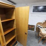 French wardrobe with tapered legs, 3 doors, 1 mirror (27*130), and 1 drawer.