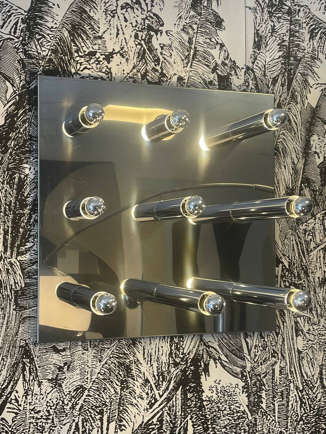 Motoko Ishii wall lamp